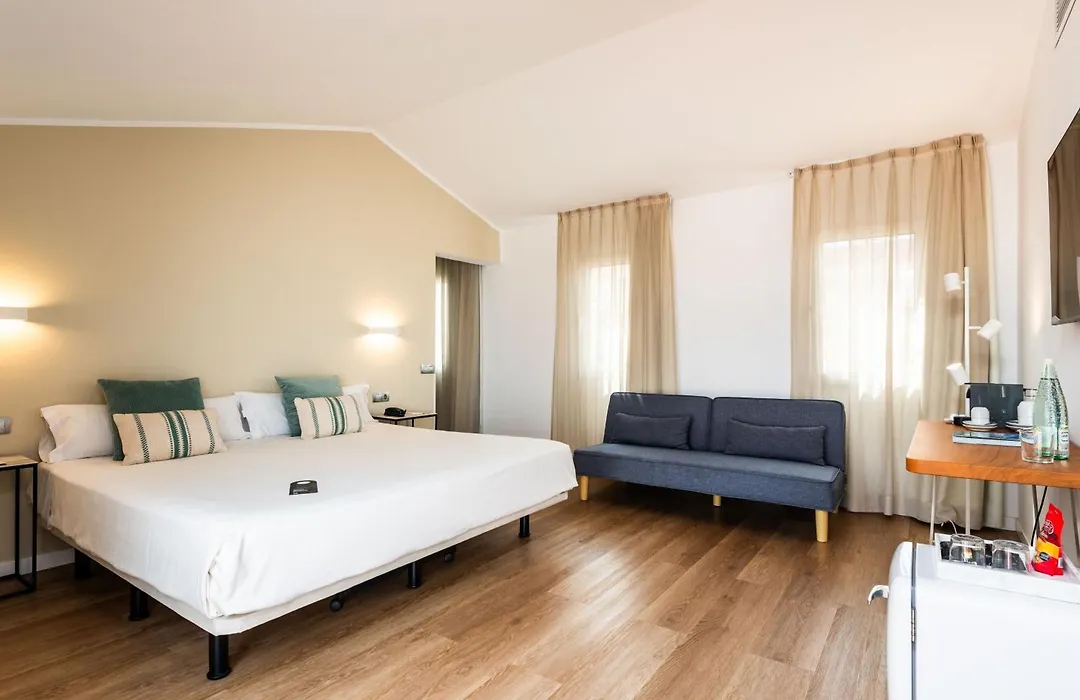 Hotel Patricia Menorca-1